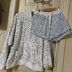 Abercrombie sleep set